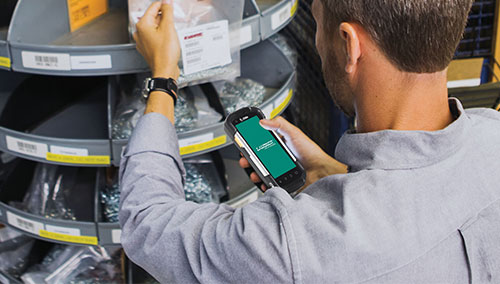 Mobile Device Management (MDM)