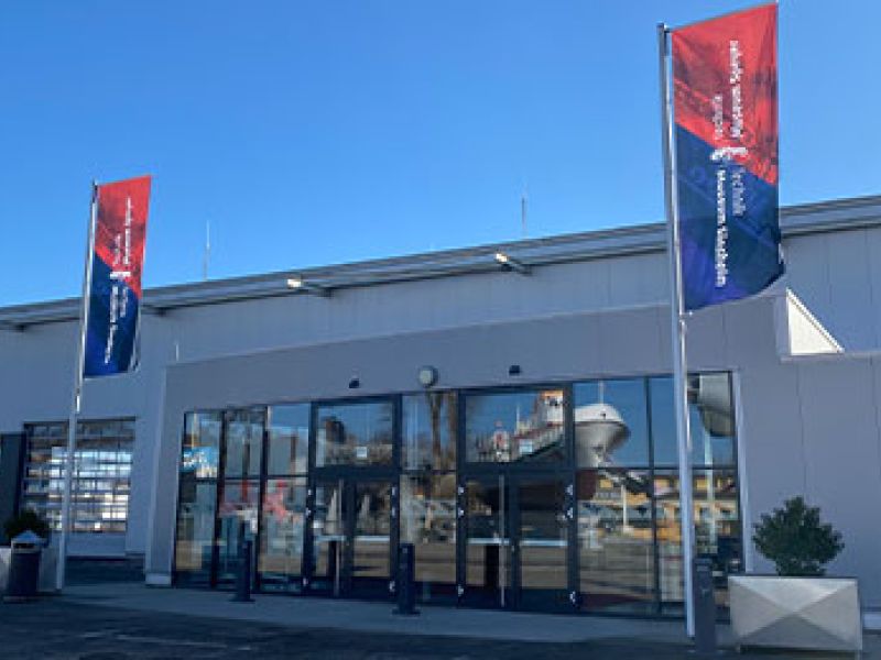 Außenansicht Messehalle Hangar 10 Technik Museum Speyer